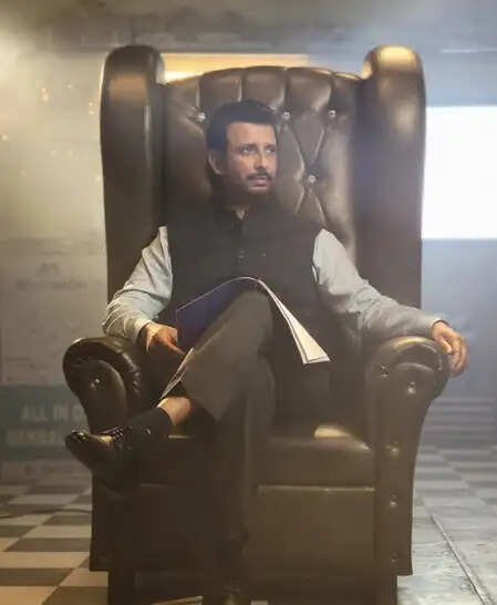 शरमन जोशी: कॉमेडी से गंभीरता की ओर, जानें उनकी अदाकारी की कहानी