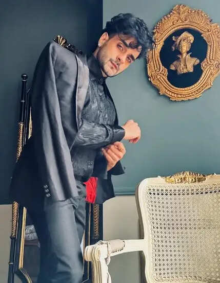 क्या 'तुमसे तुम तक' में आएगा नया मोड़? अंगद हसीजा का किरदार लाएगा रहस्य और रोमांच!