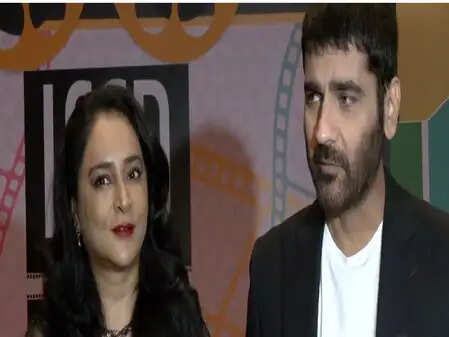 दिल्ली में अंतर्राष्ट्रीय फिल्म महोत्सव: अर्जन बाजवा और खुशबू सुंदर ने साझा की अपनी खुशी