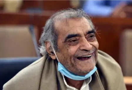 क्या है 'एक प्यार का नगमा है' के पीछे की दिलचस्प कहानी? जानें इस गाने की अनकही बातें!