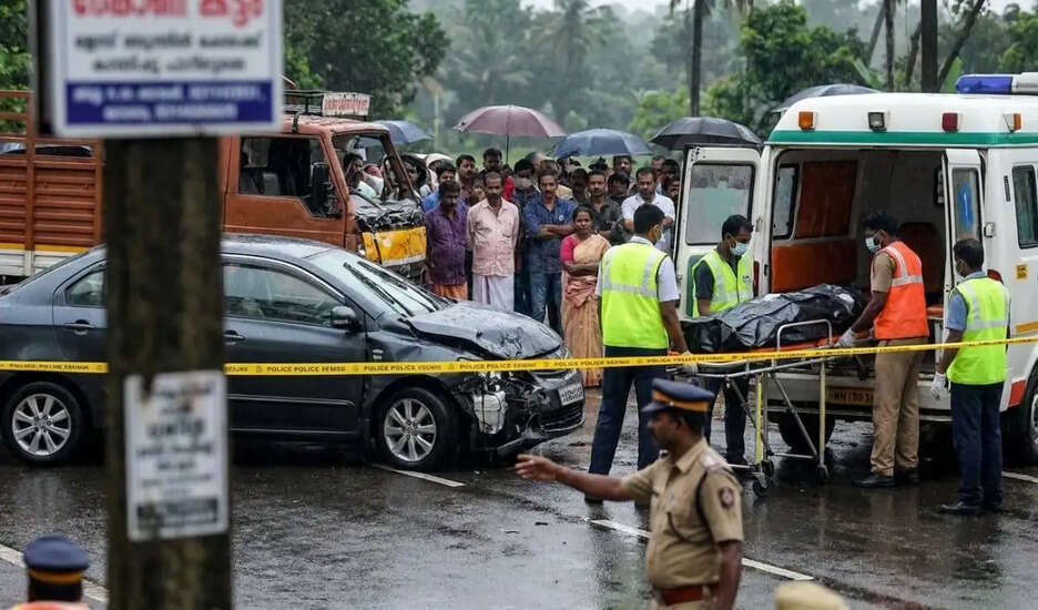 मलयालम अभिनेता संतोष नायर का सड़क हादसे में निधन