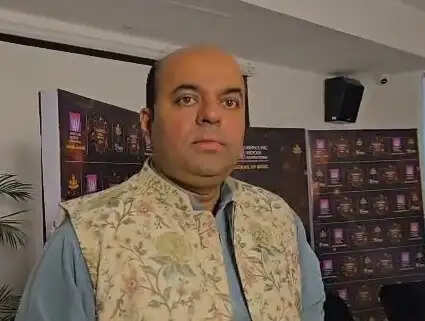 अमेय डबली ने 'कैडेंस म्यूजिक फेस्टिवल' में आध्यात्मिकता का जादू बिखेरा