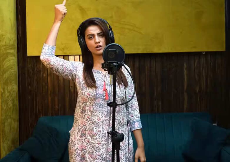 'कब तक चुप रहेंगे...', कोलकाता रेप-मर्डर केस पर गुस्सा अक्षरा सिंह ने रिलीज किया गाना