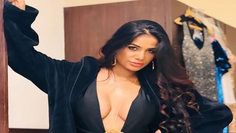 फर्जी मौत की खबर पर Poonam Pandey हुईं बुरी तरह ट्रोल, गुस्साए यूजर्स बोले- वो स्त्री है कुछ भी कर सकती है