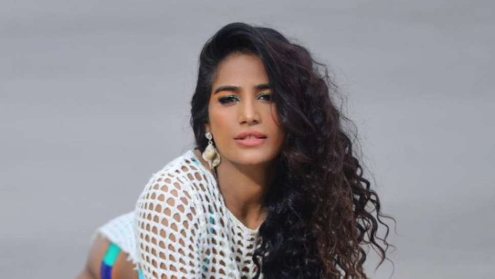 Poonam Pandey: 'पूनम पांडे पर FIR होनी चाहिए', मौत का फर्जी दावा करने पर बिफरा सिने वर्कर्स एसोसिएशन