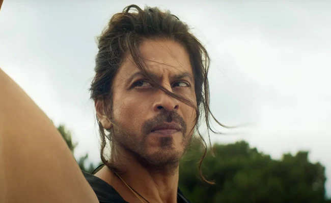 Allu Arjun ने शाहरुख खान को दिया पछाड़, बन गए 'पठान' से महंगे स्टार, नई फिल्म से मिले इतने करोड़