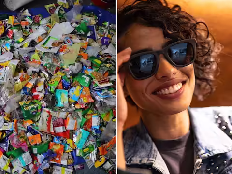 आजकल दुनिया में प्लास्टिक का इस्तेमाल आम बात हो गई है, लेकिन प्लास्टिक से दुनिया को कितना नुकसान होता है, इसका अंदाजा भी नहीं लगाया जा सकता। प्लास्टिक पर्यावरण में प्रदूषण के सबसे महत्वपूर्ण कारणों में से एक है (प्लास्टिक का सुरक्षित उपयोग कैसे करें) क्योंकि यह सैकड़ों वर्षों तक पर्यावरण में बना रहता है। ऐसे में यह पानी से लेकर हवा तक सब कुछ प्रदूषित कर रहा है। इसे खाकर पशु भी मर जाते हैं। लेकिन दूसरी ओर प्लास्टिक भी एक बहुत ही उपयोगी उत्पाद है। यह हमारे दैनिक जीवन को आसान बनाता है। फिर क्या करे? प्लास्टिक का इस्तेमाल सही है या गलत?  जिम्मेदारी से प्लास्टिक का उपयोग करना ठीक है। यह एक ऐसी कंपनी द्वारा प्रमाणित है जो प्लास्टिक (पुनर्नवीनीकरण प्लास्टिक धूप का चश्मा) को रीसाइक्लिंग कर रही है और इसका उपयोग चश्मा (चिप्स पैकेट से बने धूप का चश्मा) बनाने के लिए कर रही है। आशा नाम की इस कंपनी के को-फाउंडर अनीश मालपानी ने हाल ही में ट्विटर पर एक वीडियो शेयर किया है, जिसमें बताया गया है कि कैसे ये कंपनी चमत्कार कर रही है. कंपनी ने बिना नाम के सनग्लासेज की रेंज लॉन्च की है, जो प्लास्टिक चिप्स से बने हैं।    ऐसे बना रही है कंपनी चश्मा वीडियो शेयर करते हुए अनीश ने लिखा- यह अब तक का सबसे मुश्किल काम है जिसका मैं हिस्सा रहा हूं। ये हैं चिप्स के पैकेट्स से बने दुनिया के पहले रिसाइकल किए गए सनग्लासेस। यह भारत में बना है। वायरल वीडियो में एक लड़की ने बताया कि कैसे कंपनी कूड़ा बीनने वालों की मदद कर रही है और उनके बच्चों को अच्छे स्कूलों में भेज रही है। इसका श्रेय प्लास्टिक रिसाइकिलर्स को जाता है क्योंकि कंपनी उन्हें प्लास्टिक इकट्ठा करने के लिए काफी पैसा दे रही है। प्लास्टिक को पिघलाया जाता है और जम जाता है और फिर कांच में ढाला जाता है।   सोशल मीडिया पर तारीफों के पुल बांधे जा रहे हैं इस वीडियो को अब तक 44 हजार से ज्यादा व्यूज मिल चुके हैं जबकि कई लोगों ने कमेंट कर अपनी प्रतिक्रिया दी है. एक ने कहा कि अनीश शार्क टैंक पर चला जाए नहीं तो उसके पैसे लेकर इस काम को आगे बढ़ाओ। एक ने कहा कि वह पुणे में एक स्टार्टअप लॉन्च करके खुश हैं।