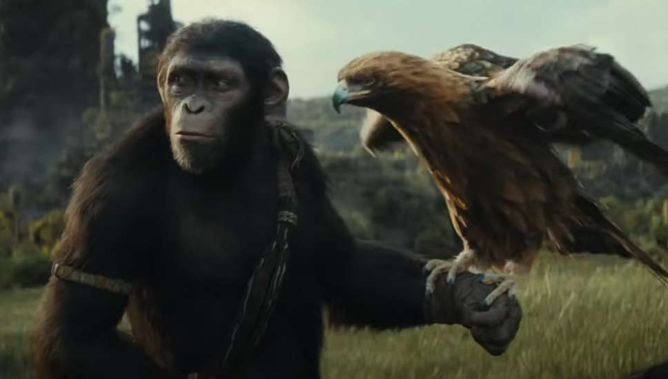 Kingdom Of The Planet Of The Apes: फिल्म का नया ट्रेलर जारी, वानरों की अत्याचारी दुनियां में फंसीं फ्रेया एलन