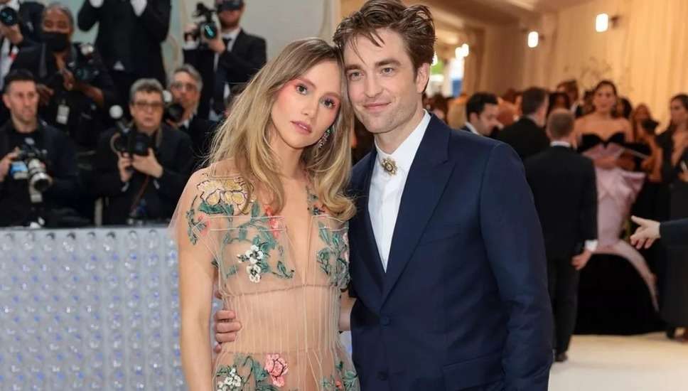 पापा बनने वाले हैं 'ट्वाइलाइट' एक्टर Robert Pattinson, गर्लफ्रेंड ने इस अंदाज में फैंस संग शेयर की गुड न्यूज