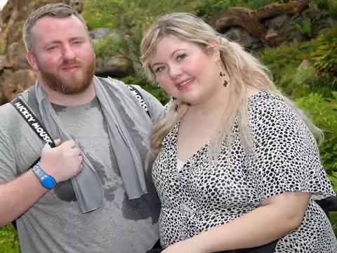 आज दुनिया स्वास्थ्य के प्रति काफी जागरूक हो गई है। सभी जानते हैं कि मोटापा कई बीमारियों की जड़ है। ऐसे में लोग मोटापा कम करने के लिए जी तोड़ मेहनत कर रहे हैं। 