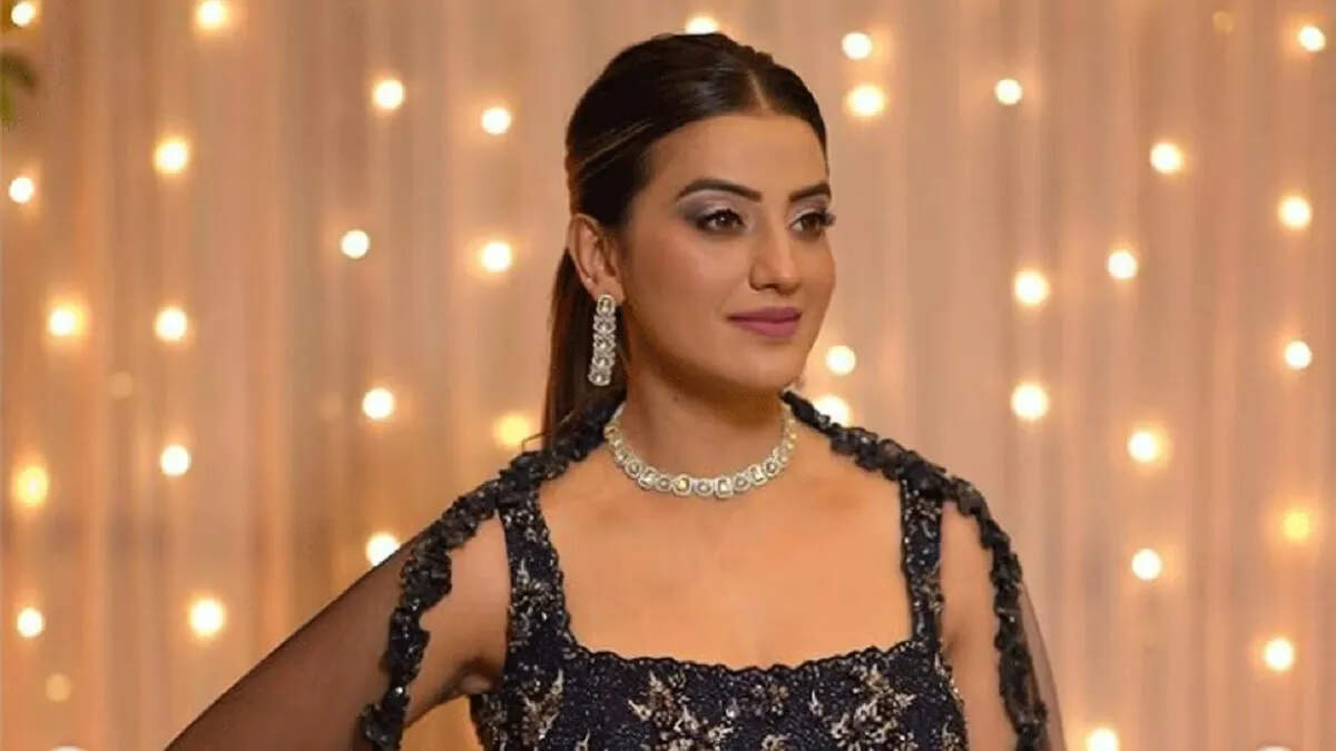 'कब तक चुप रहेंगे...', कोलकाता रेप-मर्डर केस पर गुस्सा अक्षरा सिंह ने रिलीज किया गाना